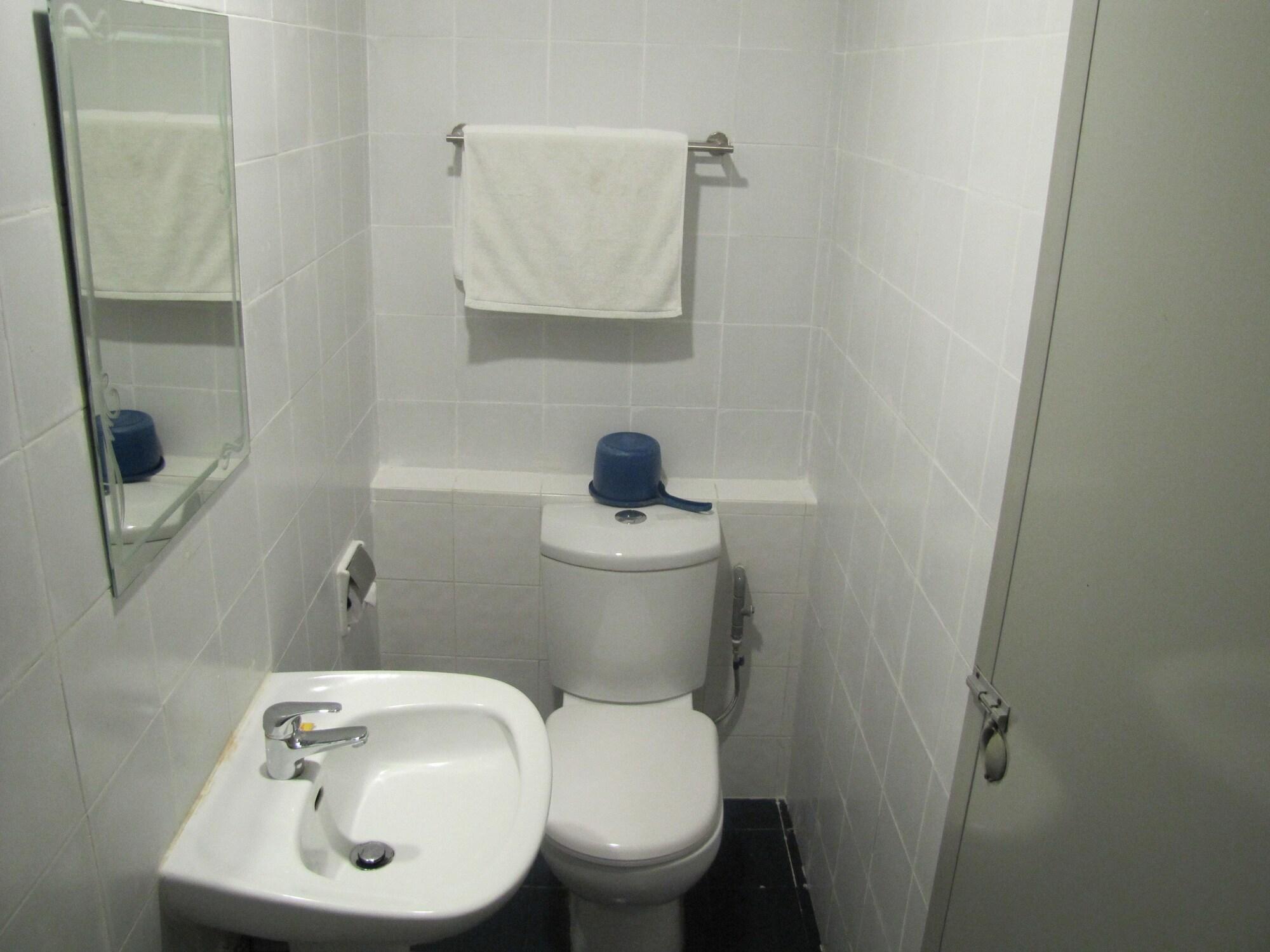 Park Hotel Kota Kinabalu Ngoại thất bức ảnh