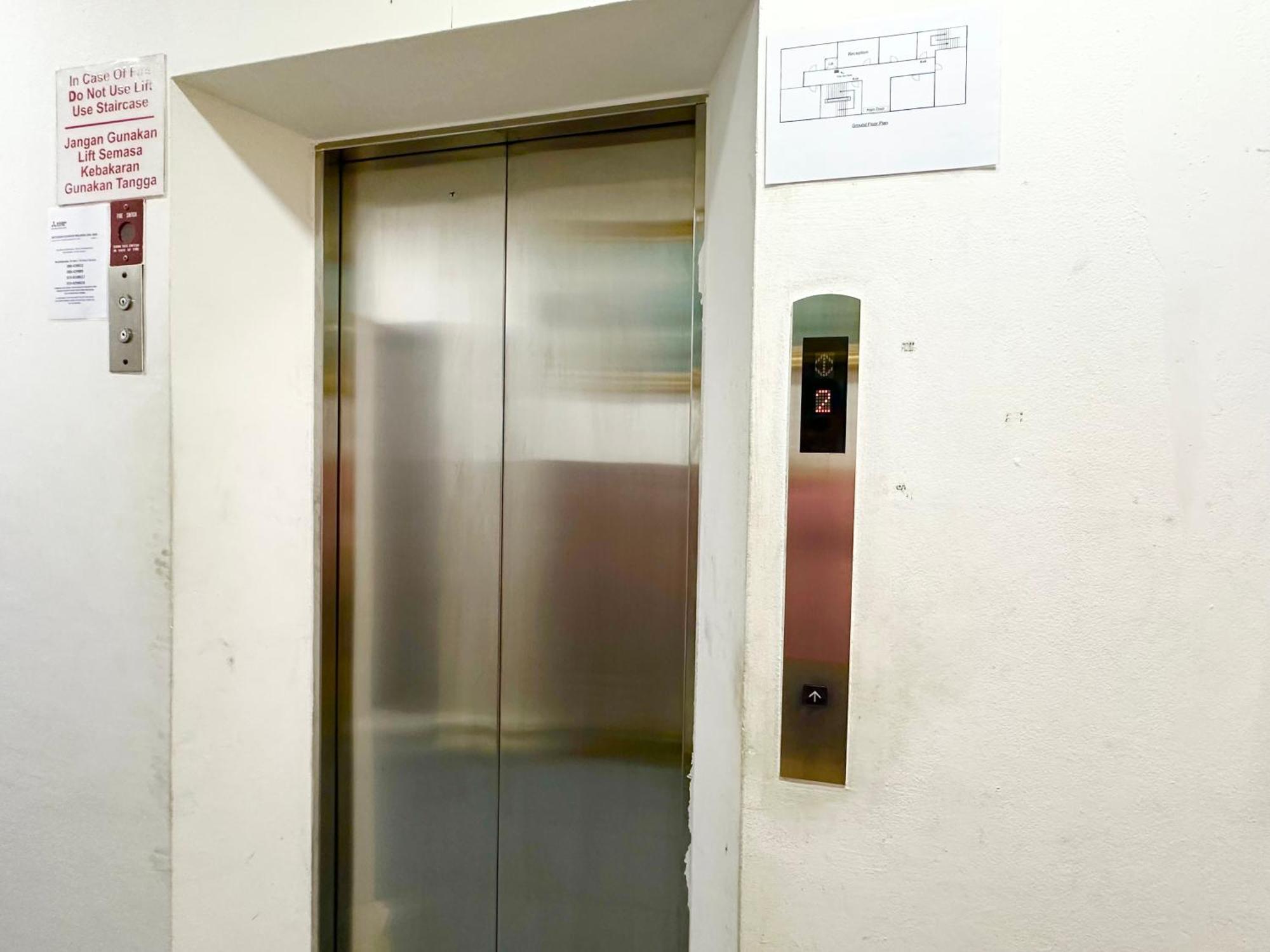 Park Hotel Kota Kinabalu Ngoại thất bức ảnh