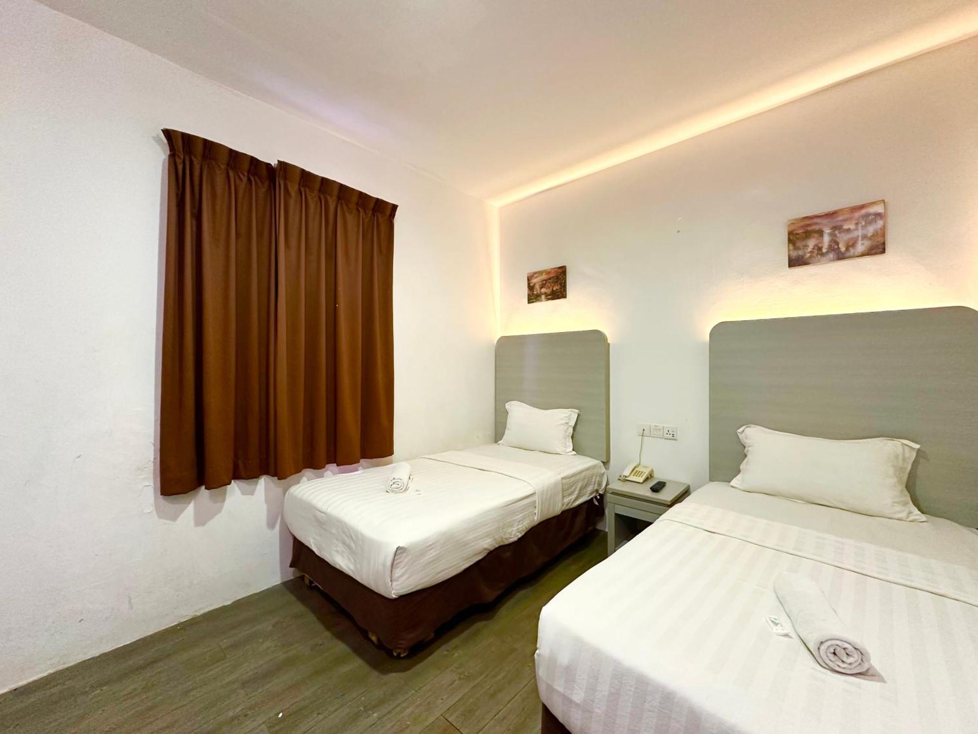 Park Hotel Kota Kinabalu Ngoại thất bức ảnh
